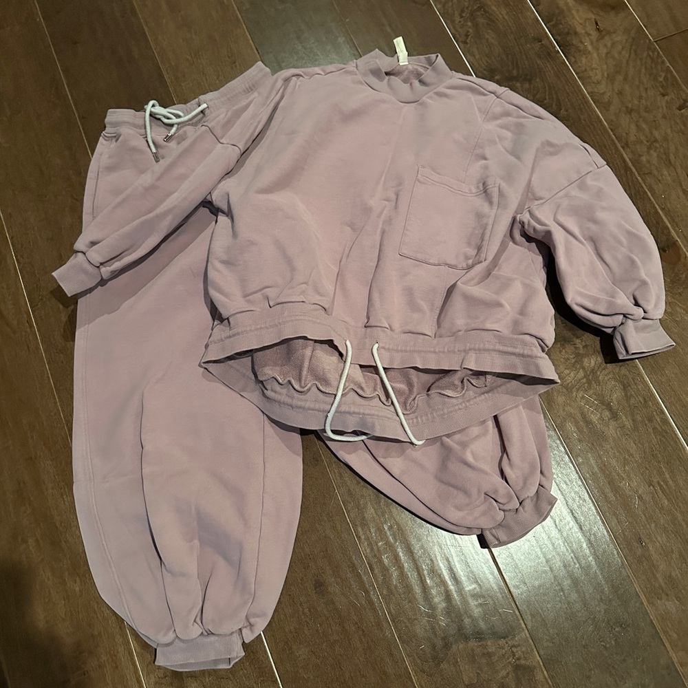 Women's NAP Mauve Sweatshirt and Joggers Set